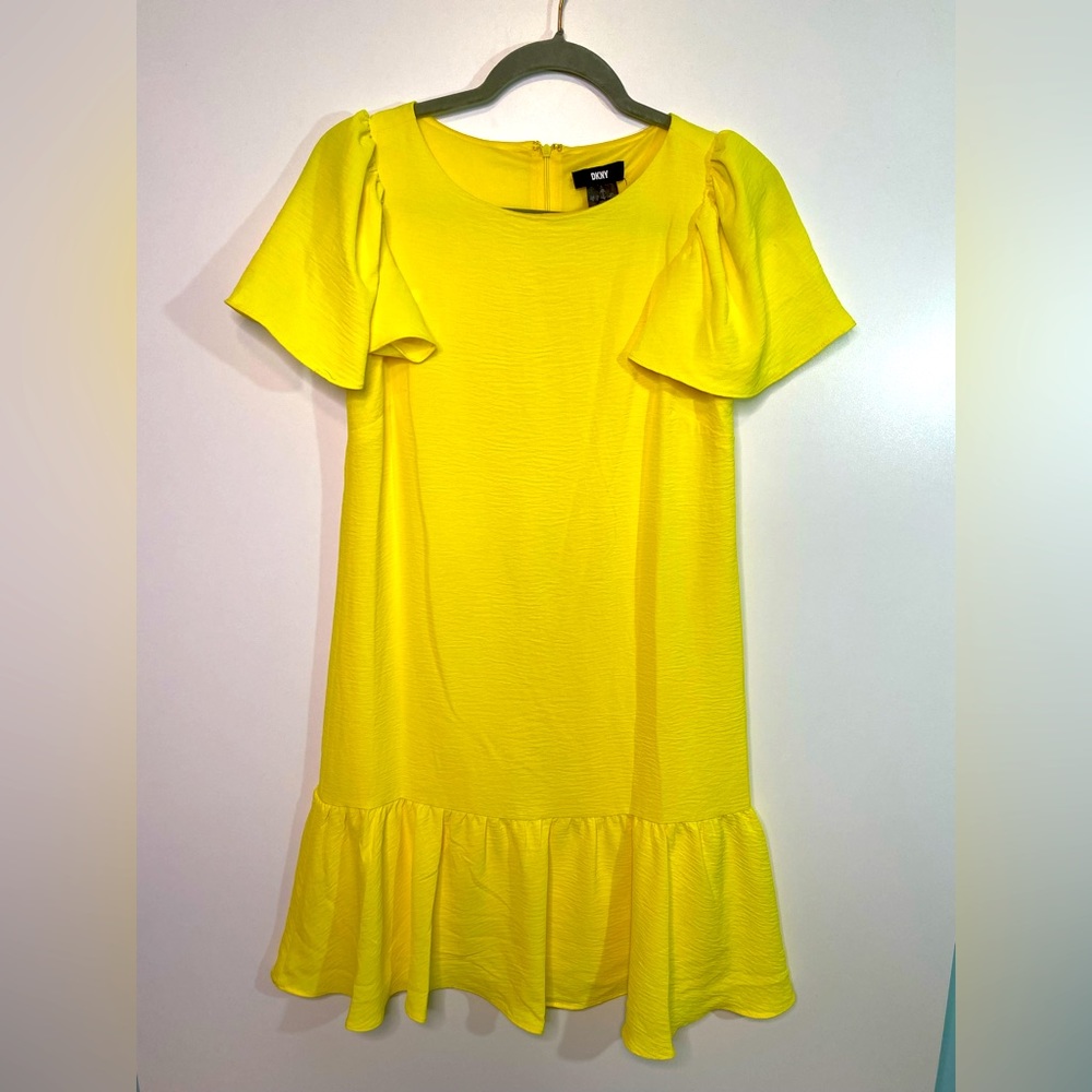 #171 DKNY Shift Dress size 4